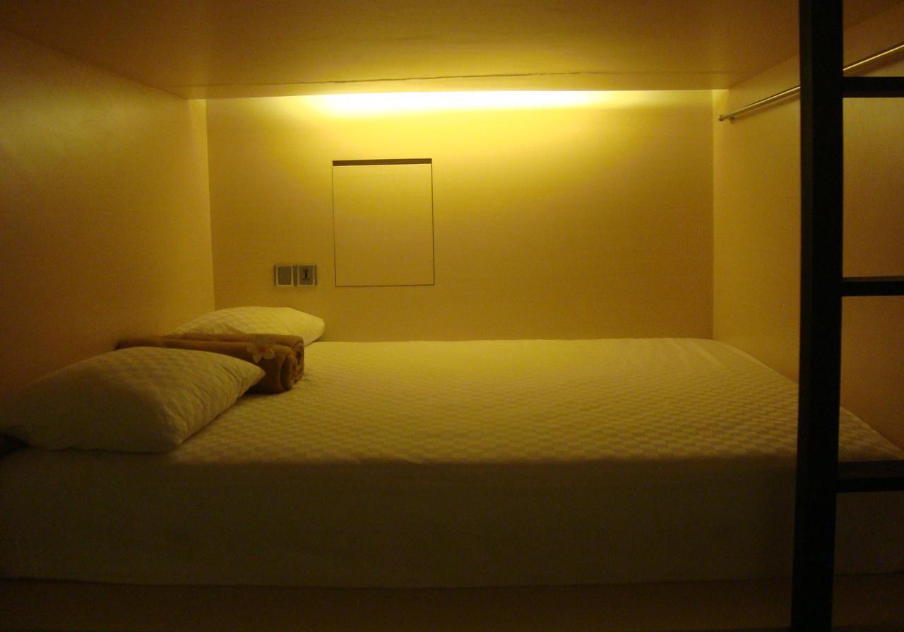 Bali Caps Hostel Кута Номер фото