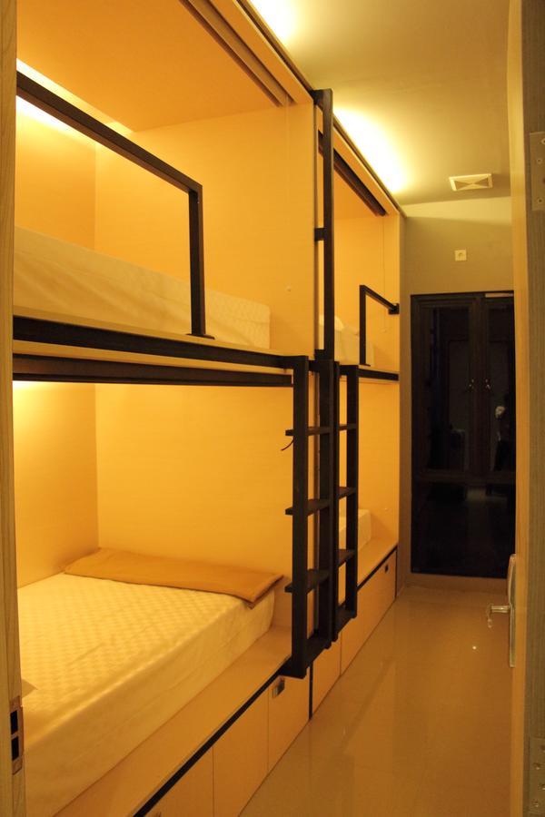 Bali Caps Hostel Кута Экстерьер фото