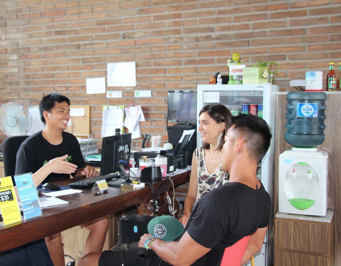 Bali Caps Hostel Кута Экстерьер фото