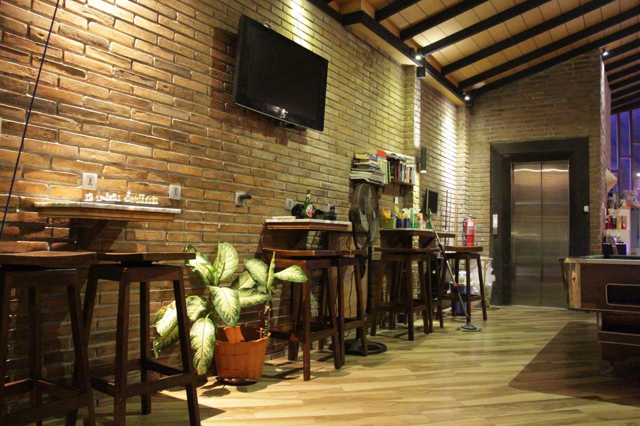 Bali Caps Hostel Кута Экстерьер фото
