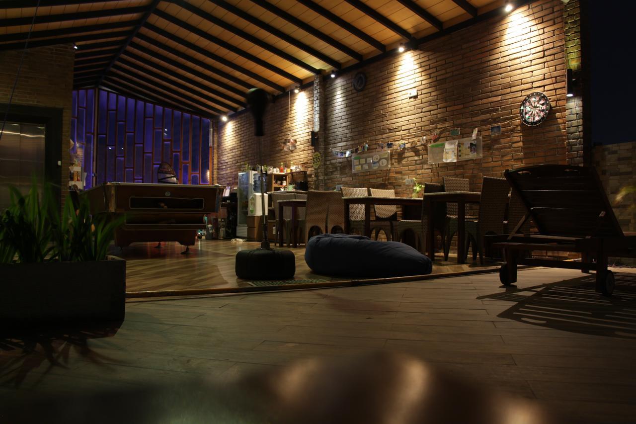 Bali Caps Hostel Кута Экстерьер фото